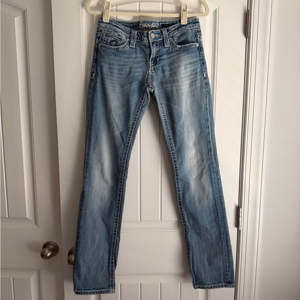 Anoname Women's Chrissy Straight Leg Jeans